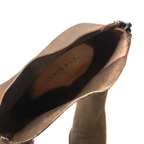Lucky Brand Lahela Bootie in Size 7.5M - Picture 8 of 10